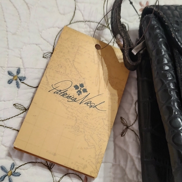 Patricia Nash crossbody - Picture 2 of 12